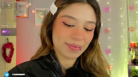 Snapshot of yourrmuse_ chatting on July 2026 05:44:02 AM Isabella but you can call me Isa .-. online show from July 2026 05:44:02 AM
