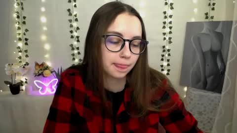 Happy online show from February 2025 06:53:02 AM