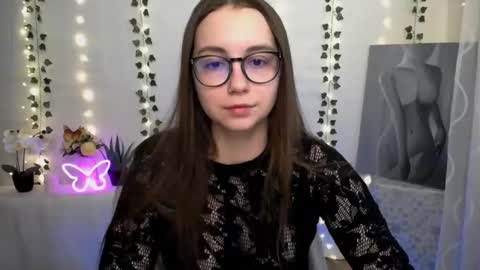 Happy online show from February 2025 06:29:02 AM