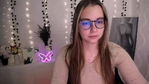 Happy online show from October 2025 05:58:02 AM