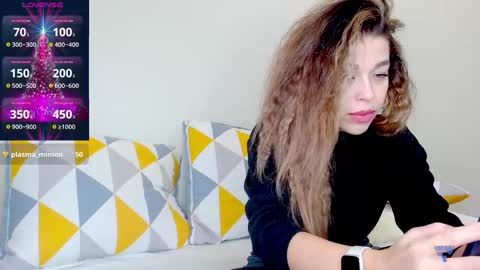 yoursoul_mila online show from December 2024 11:18:01 AM