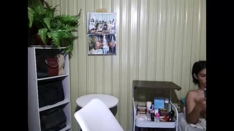 Snapshot of yoursubmissive_larah chatting on May 2026 05:26:02 AM yoursubmissive_larah online show from May 2026 05:26:02 AM