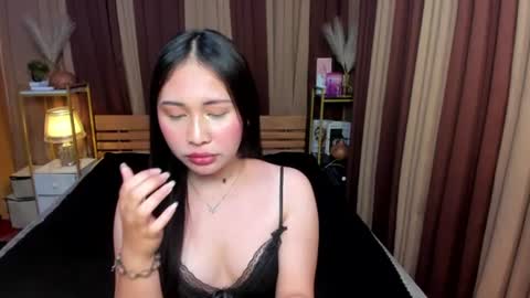 Snapshot of yoursubmissivegirl_zoe chatting on June 2026 05:12:01 AM submissive and slave girl online show from June 2026 05:12:01 AM