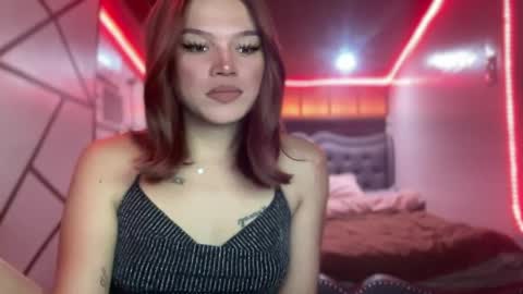 Snapshot of yourwildestdreamgirl chatting on June 2026 02:13:02 AM ANDREA online show from June 2026 02:13:02 AM