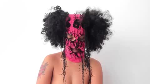 elizabeth  ju   online show from March 2025 03:13:02 PM