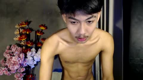 Snapshot of yrodnx chatting on February 2026 07:56:01 PM rode online show from February 2026 07:56:01 PM