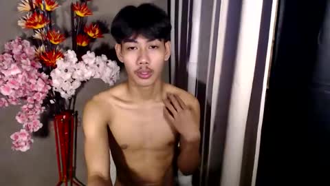 Snapshot of yrodnx chatting on February 2026 11:16:02 PM rode online show from February 2026 11:16:02 PM