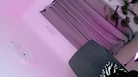 ysabella_love69 online show from November 2025 11:10:02 AM