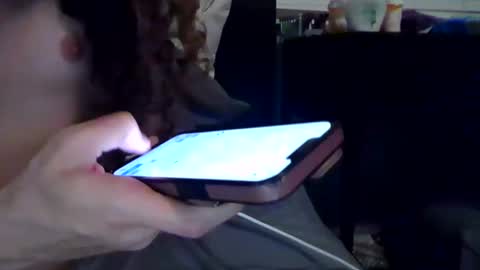 Snapshot of yslriver chatting on November 2025 10:59:02 AM yslriver online show from November 2025 10:59:02 AM