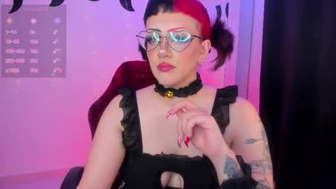 Snapshot of yuki_cross chatting on February 2026 05:47:02 AM online show from February 2026 05:47:02 AM