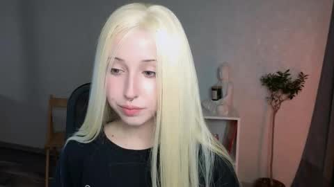 Misa online show from March 2026 06:34:02 PM