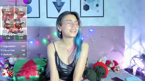 Yukki Kuran online show from December 2024 07:33:01 PM