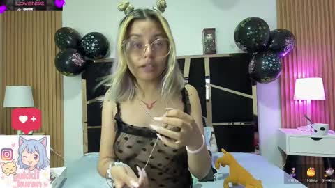 Yukki Kuran online show from October 2025 04:11:01 AM