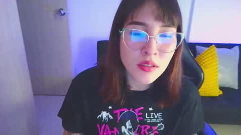 Yulienne online show from February 2026 01:04:02 AM