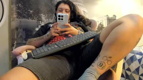 Snowflake online show from October 2025 04:08:01 PM