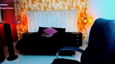 Snapshot of yumeko_michael chatting on July 2026 07:05:01 PM yumeko_michael online show from July 2026 07:05:01 PM