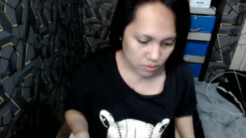 yumi online show from September 2025 01:32:01 PM