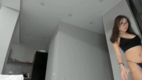 Yumi online show from February 2025 05:04:02 PM