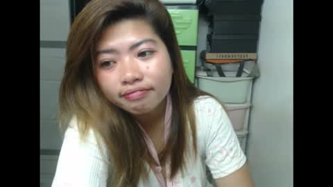 yummy chesca online show from October 2025 11:18:01 PM