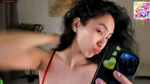 Snapshot of yummy_lamii chatting on May 2026 03:46:02 AM Cindey online show from May 2026 03:46:02 AM