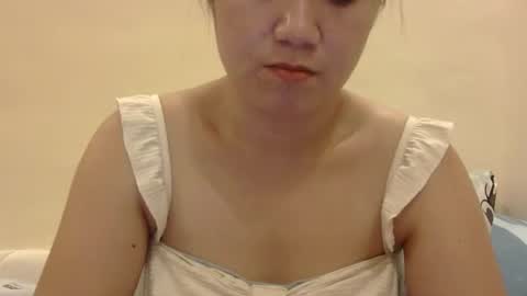 yummyclaya online show from February 2026 01:07:01 PM