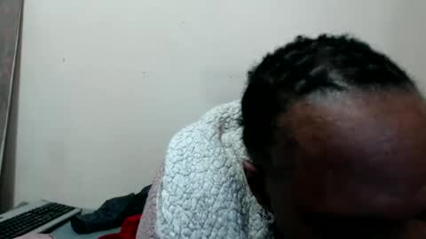Snapshot of yummytittsxx chatting on July 2026 05:28:01 AM yummytittsxx online show from July 2026 05:28:01 AM