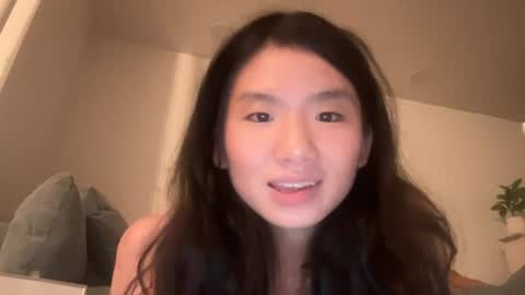 Snapshot of yumyumcandygirl chatting on July 2026 04:19:01 AM Roxie online show from July 2026 04:19:01 AM