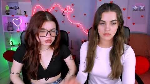 Snapshot of yuna_kim_ chatting on April 2026 12:17:02 PM Yuna online show from April 2026 12:17:02 PM