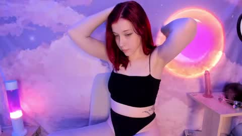 Yuna online show from April 2026 09:39:01 PM