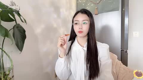 YunEr online show from February 2025 03:52:02 AM