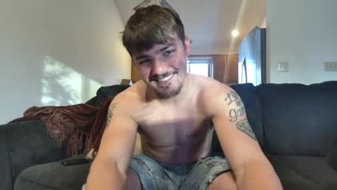 yungbul1 online show from December 2025 10:15:01 PM