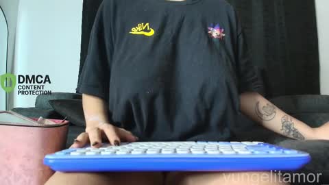 ELITA online show from November 2025 05:18:02 AM