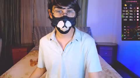 Snapshot of yuniorb chatting on December 2024 03:37:02 AM the puppy boy online show from December 2024 03:37:02 AM