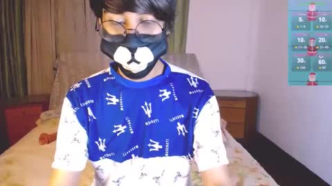 Snapshot of yuniorb chatting on December 2024 03:37:01 AM the puppy boy online show from December 2024 03:37:01 AM