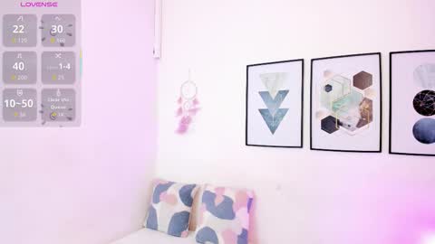 Yunna online show from November 2025 11:32:02 AM