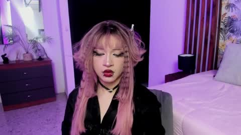Snapshot of yuri_kay chatting on May 2026 11:50:02 AM Yuri Kay online show from May 2026 11:50:02 AM