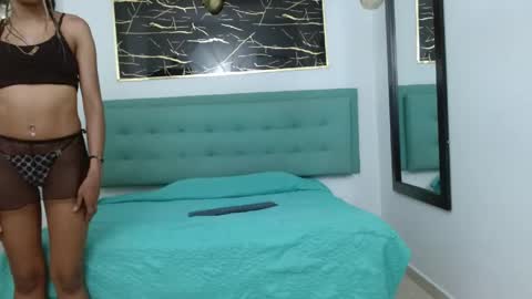  yuri queen  online show from April 2026 07:37:01 PM