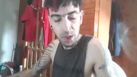 Yuumi online show from November 2025 06:34:02 PM