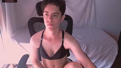 Yuyu online show from February 2026 07:32:01 PM