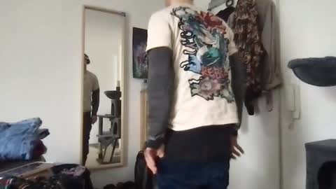 yvesbunnny online show from January 2026 01:37:02 PM