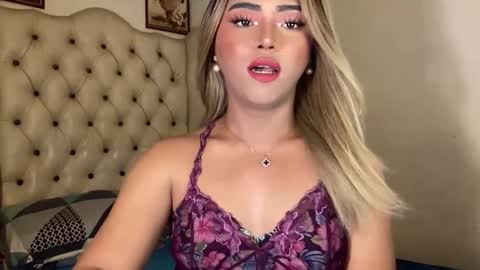 Miss Cali online show from January 2025 12:09:02 PM