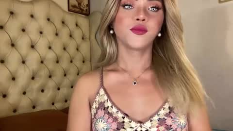 Miss Cali online show from February 2025 08:08:01 AM