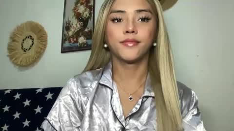 Miss Cali online show from September 2025 07:41:02 AM