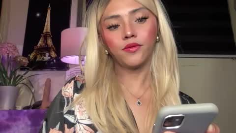 Miss Cali online show from September 2025 09:08:02 PM