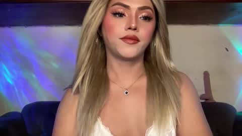 Miss Cali online show from October 2025 05:19:01 PM