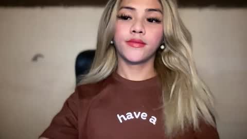 Miss Cali online show from April 2026 07:09:02 PM