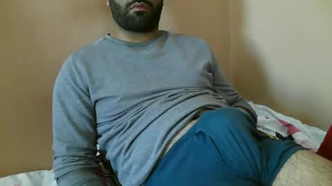 Bi BearXXX online show from May 2026 05:01:02 AM