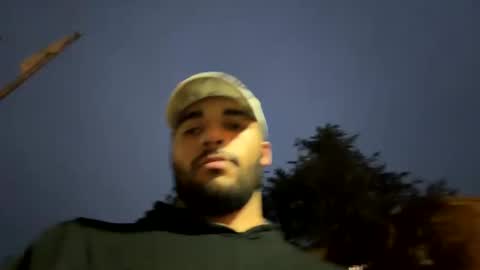 Snapshot of yyyyttttone chatting on October 2025 12:19:02 PM yyyyttttone online show from October 2025 12:19:02 PM