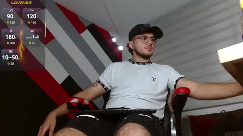 Snapshot of zac_golden chatting on June 2026 11:46:01 AM Zack online show from June 2026 11:46:01 AM