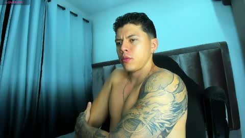 Snapshot of zacandmarcosmg_ chatting on June 2026 05:25:01 AM zacandmarcosmg_ online show from June 2026 05:25:01 AM